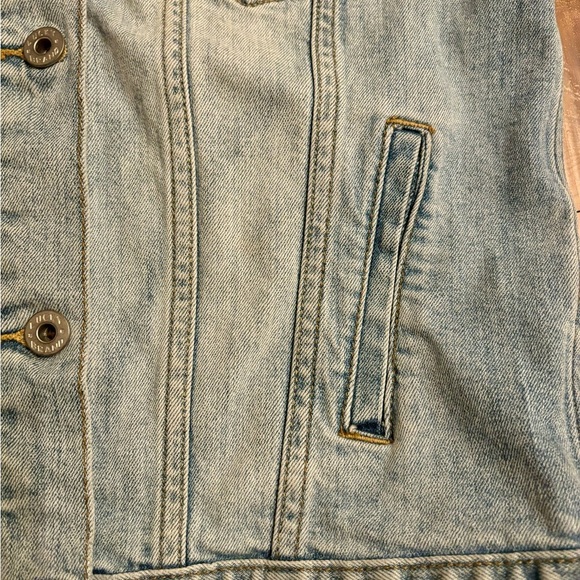 LUCKY BRAND Denim Jacket Size Small - Picture 6 of 6
